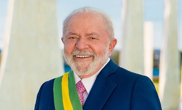 Lula nei prossimi giorni in Italia per incontrare papa Francesco